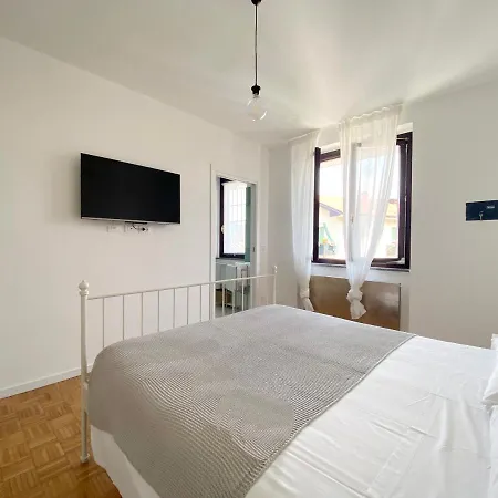Lovingstresa 2 Brand New Apartment