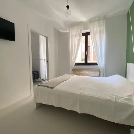 Apartment Lovingstresa 2 Brand New *