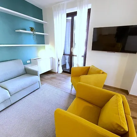 Lovingstresa 2 Brand New Stresa