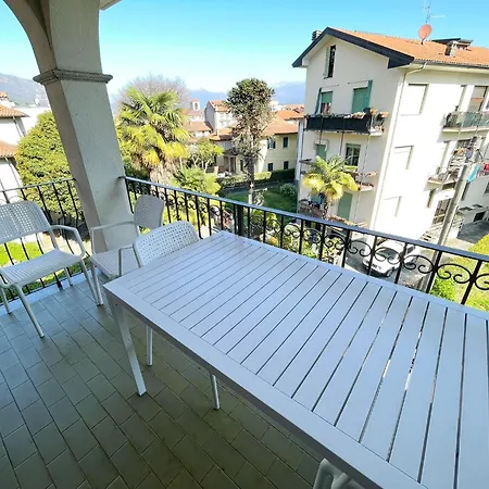 Apartment Lovingstresa 2 Brand New Stresa