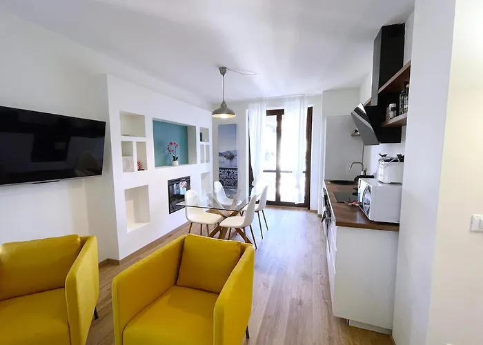 Lovingstresa 2 Brand New *